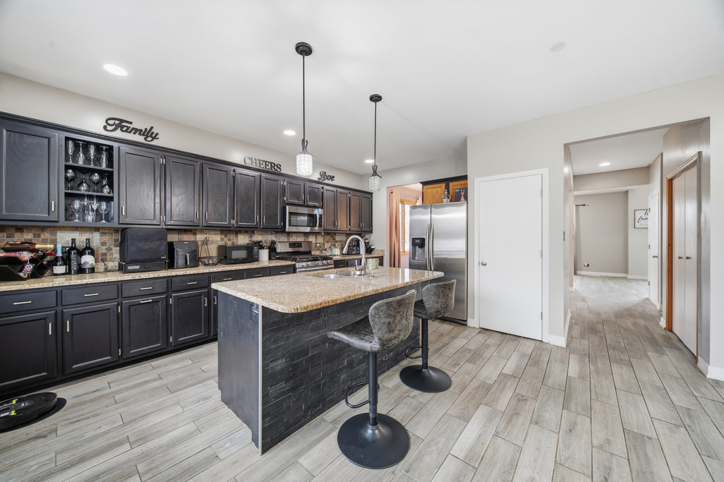 3742 Beech Street, Flossmoor, IL 60422