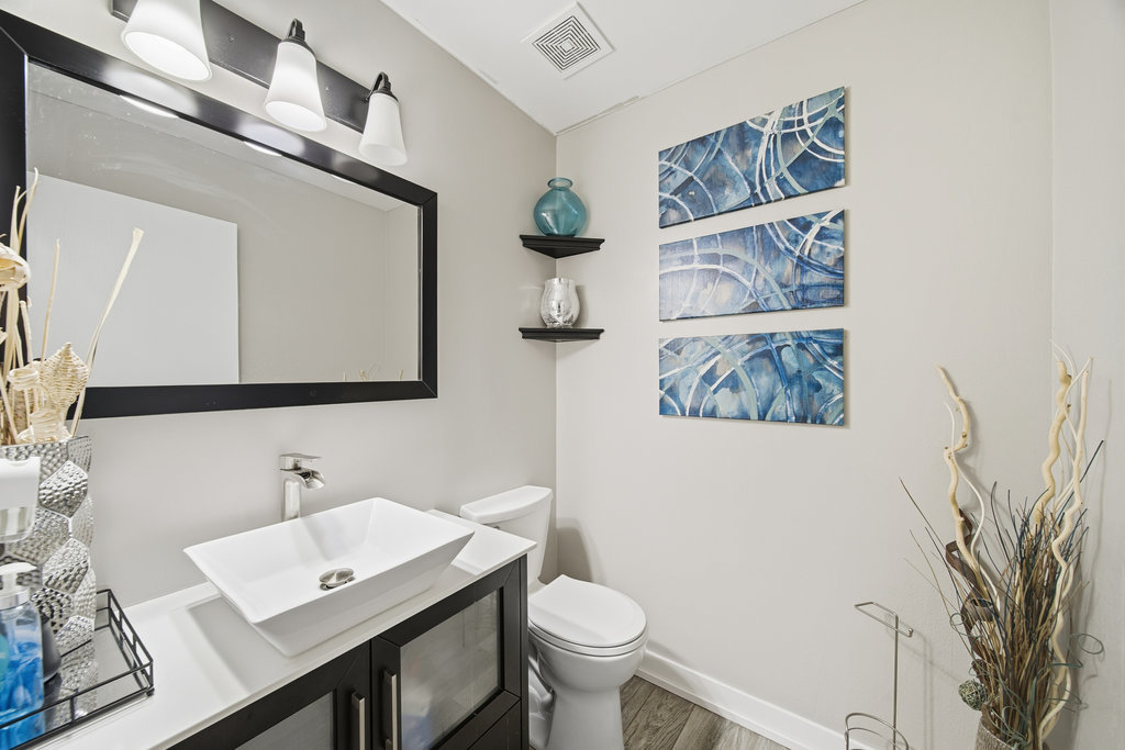 3742 Beech Street, Flossmoor, IL 60422