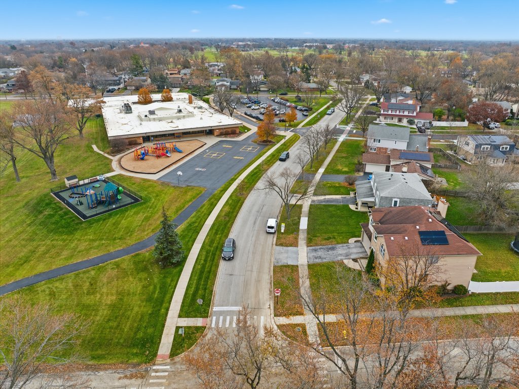 3742 Beech Street, Flossmoor, IL 60422