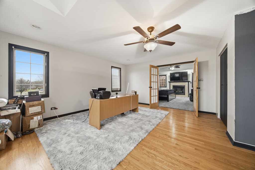 3742 Beech Street, Flossmoor, IL 60422