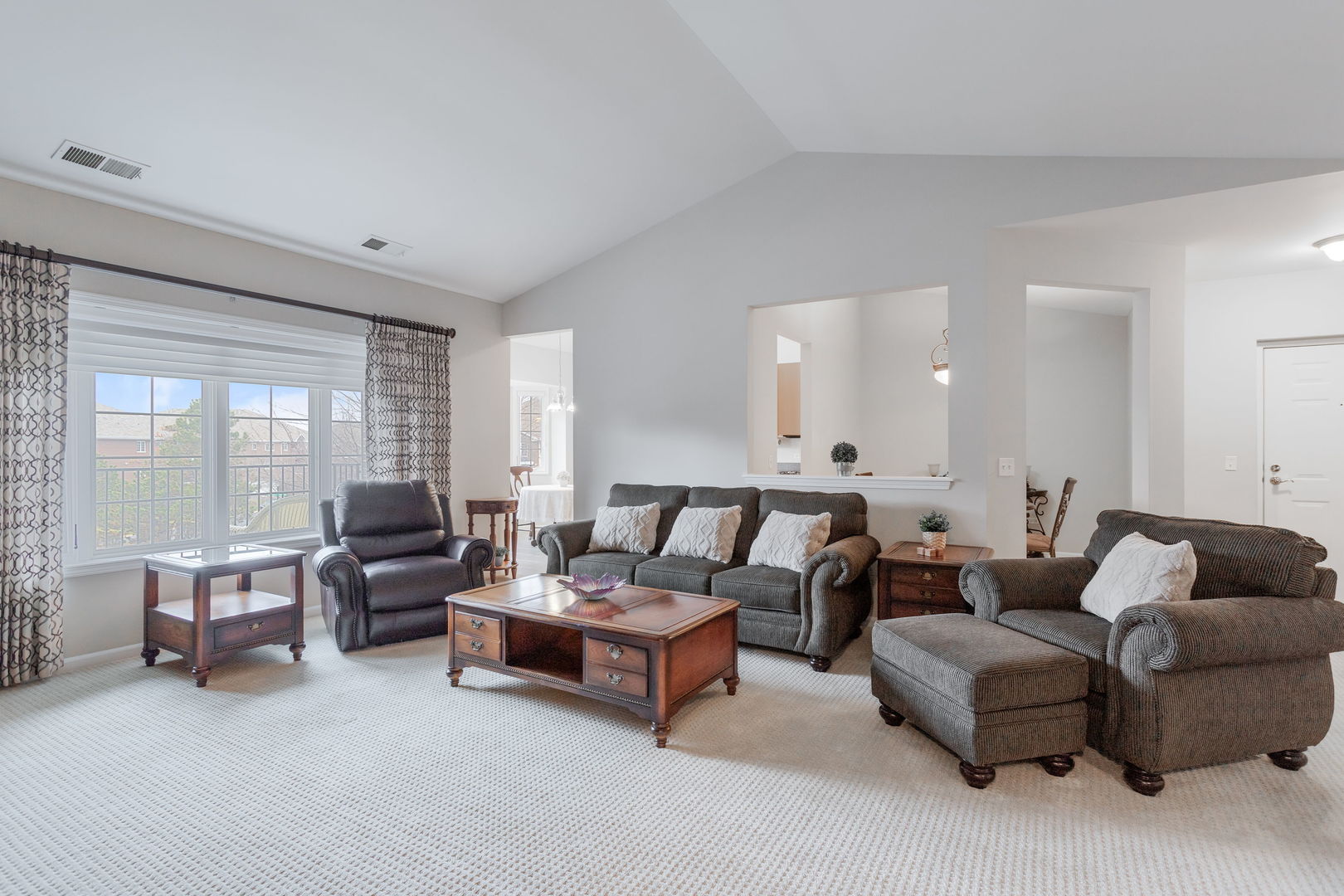 13128 Timber Trail #302, Palos Heights, IL 60463