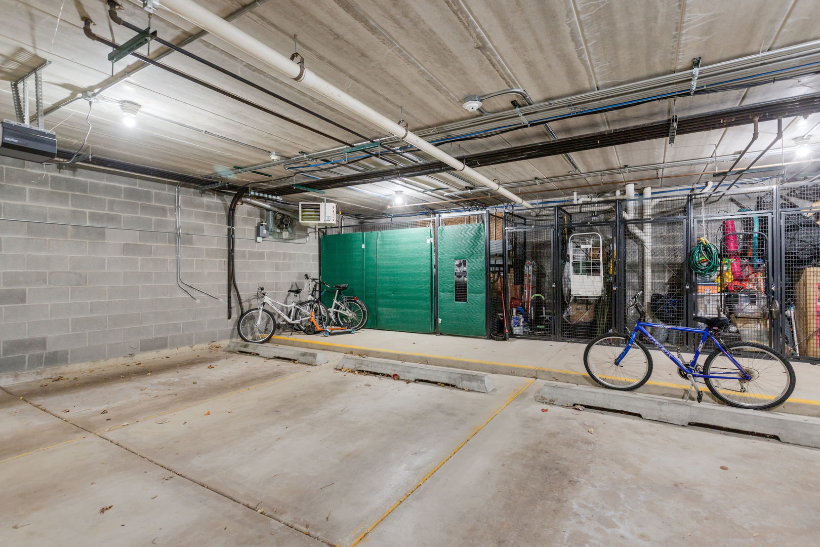 13128 Timber Trail #302, Palos Heights, IL 60463