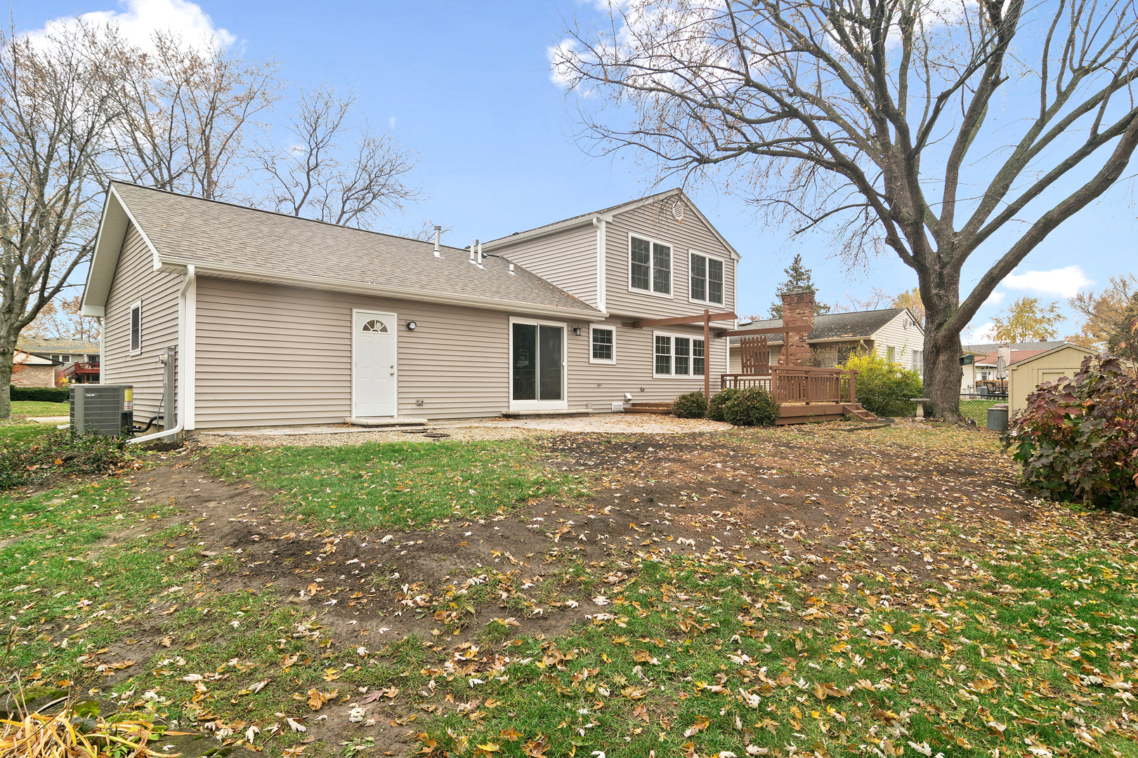630 Woodhollow Lane, Buffalo Grove, IL 60089