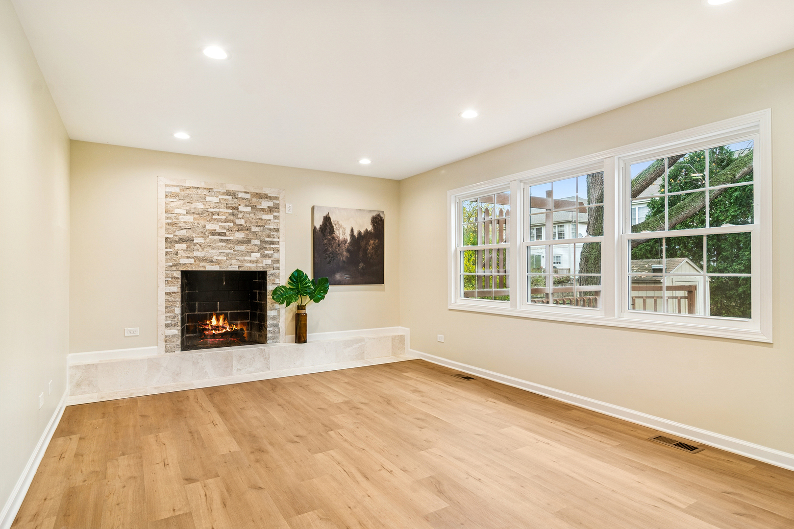 630 Woodhollow Lane, Buffalo Grove, IL 60089