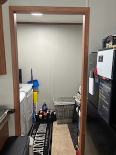 1525 E Iron Trail, Indianapolis, IN 46234