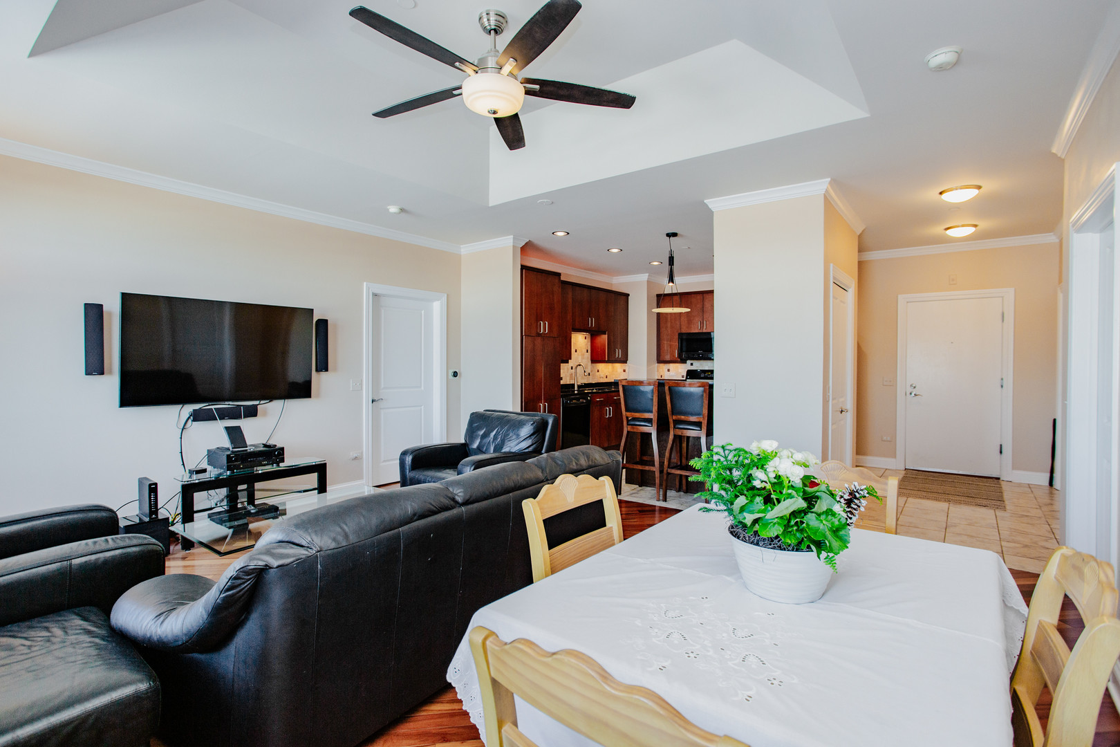 40 Prairie Park Drive #707, Wheeling, IL 60090