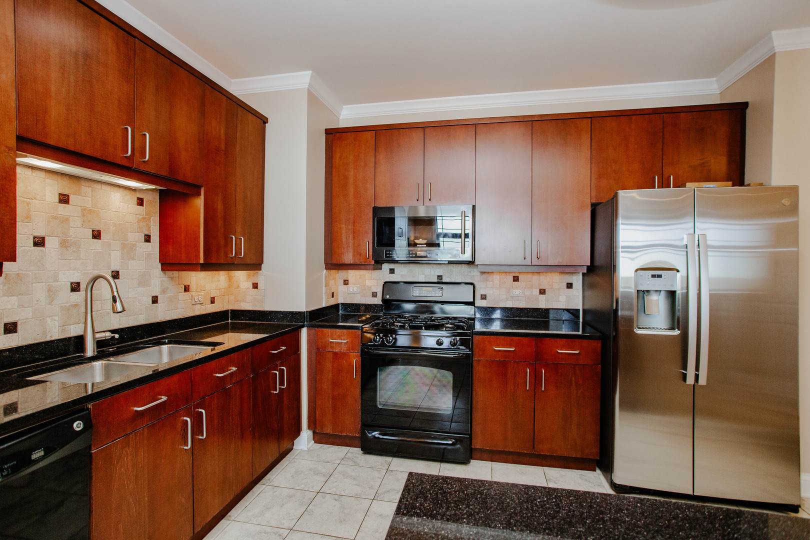 40 Prairie Park Drive #707, Wheeling, IL 60090