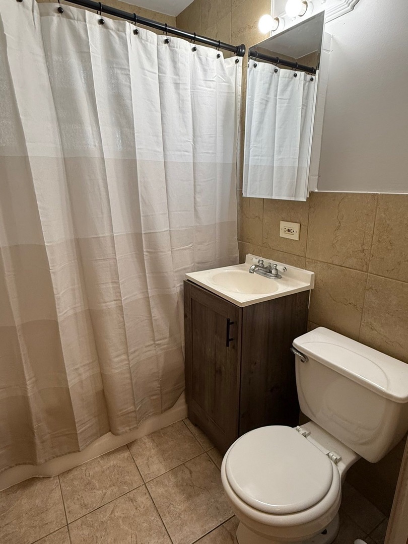 7918 45th Street #W1, Lyons, IL 60534