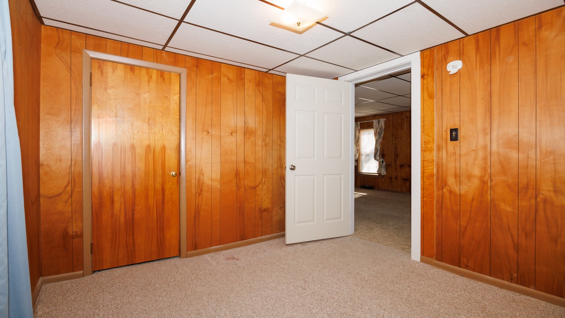 305 S Harrison Street, Colfax, IL 61728