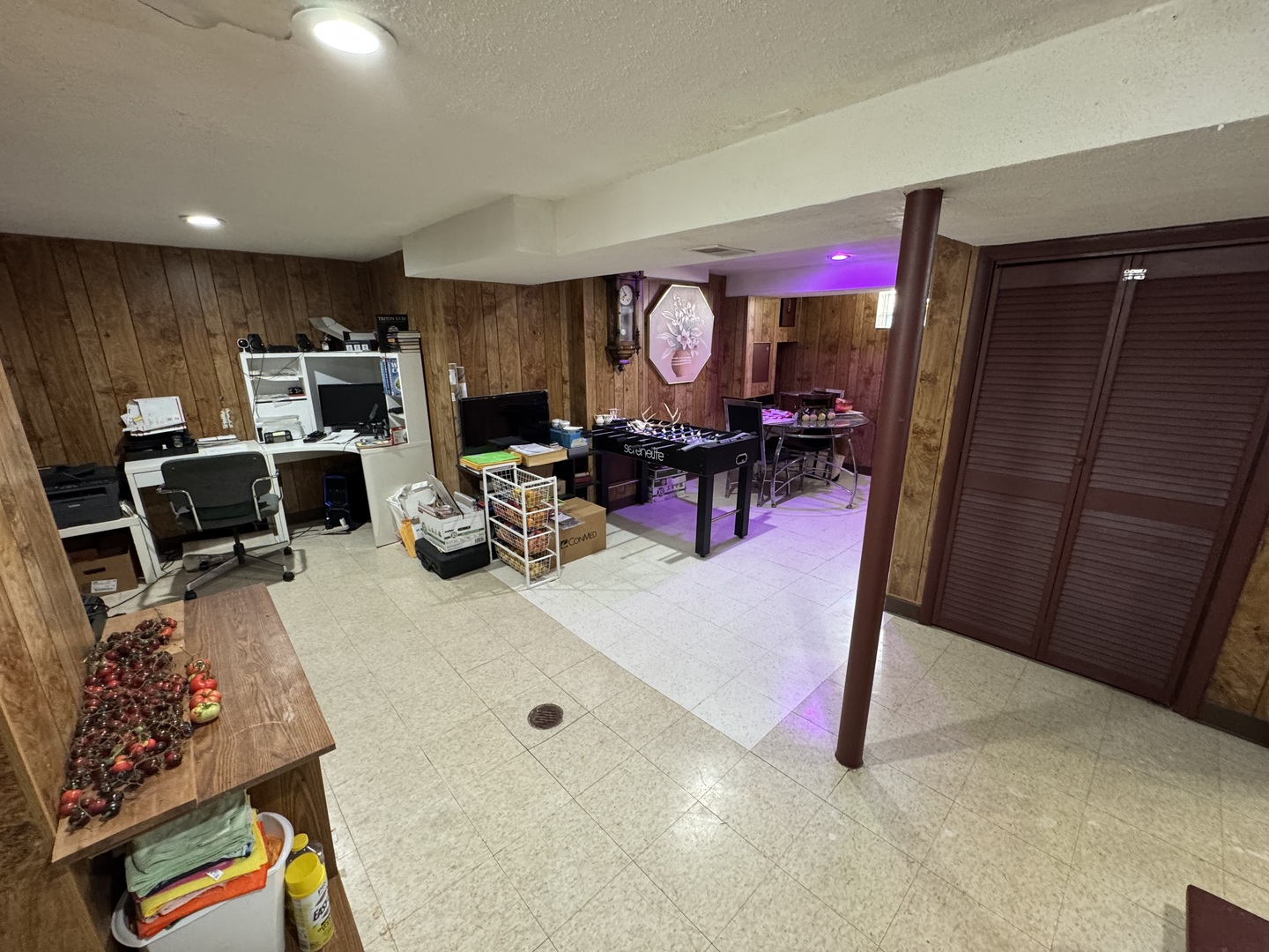 886 E Thacker Street, Des Plaines, IL 60016