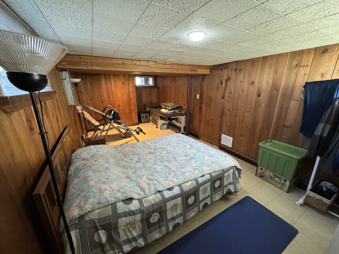 886 E Thacker Street, Des Plaines, IL 60016