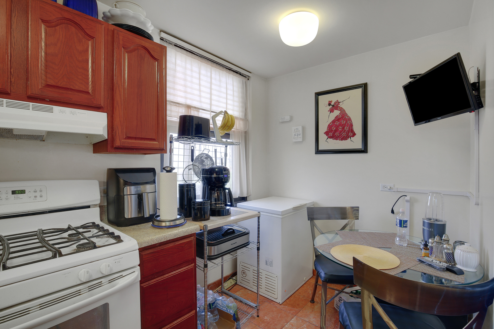 2605 S Indiana Avenue #402, Chicago, IL 60616