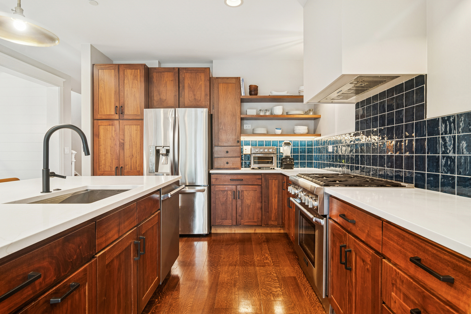 721 Meadow Lane, Libertyville, IL 60048