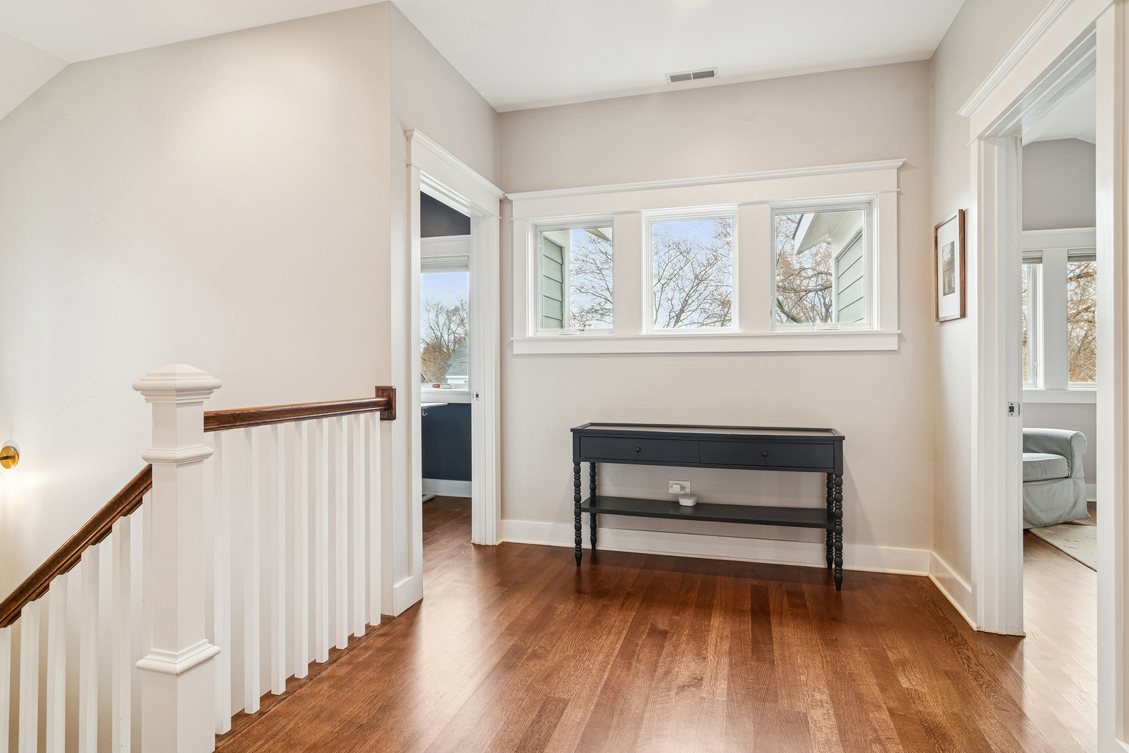 721 Meadow Lane, Libertyville, IL 60048