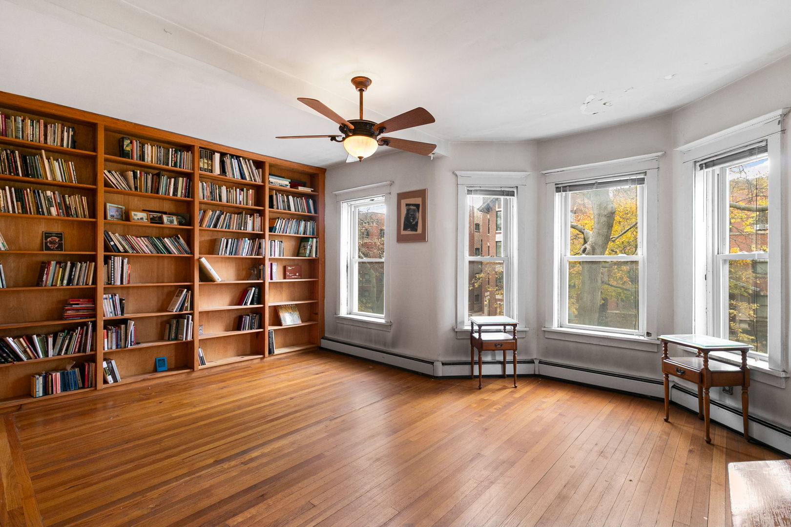 5232 S Greenwood Avenue, Chicago, IL 60615