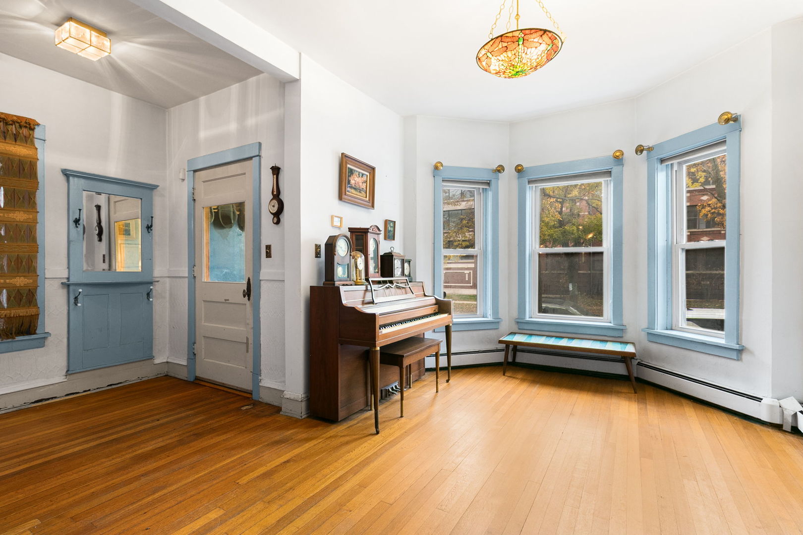 5232 S Greenwood Avenue, Chicago, IL 60615