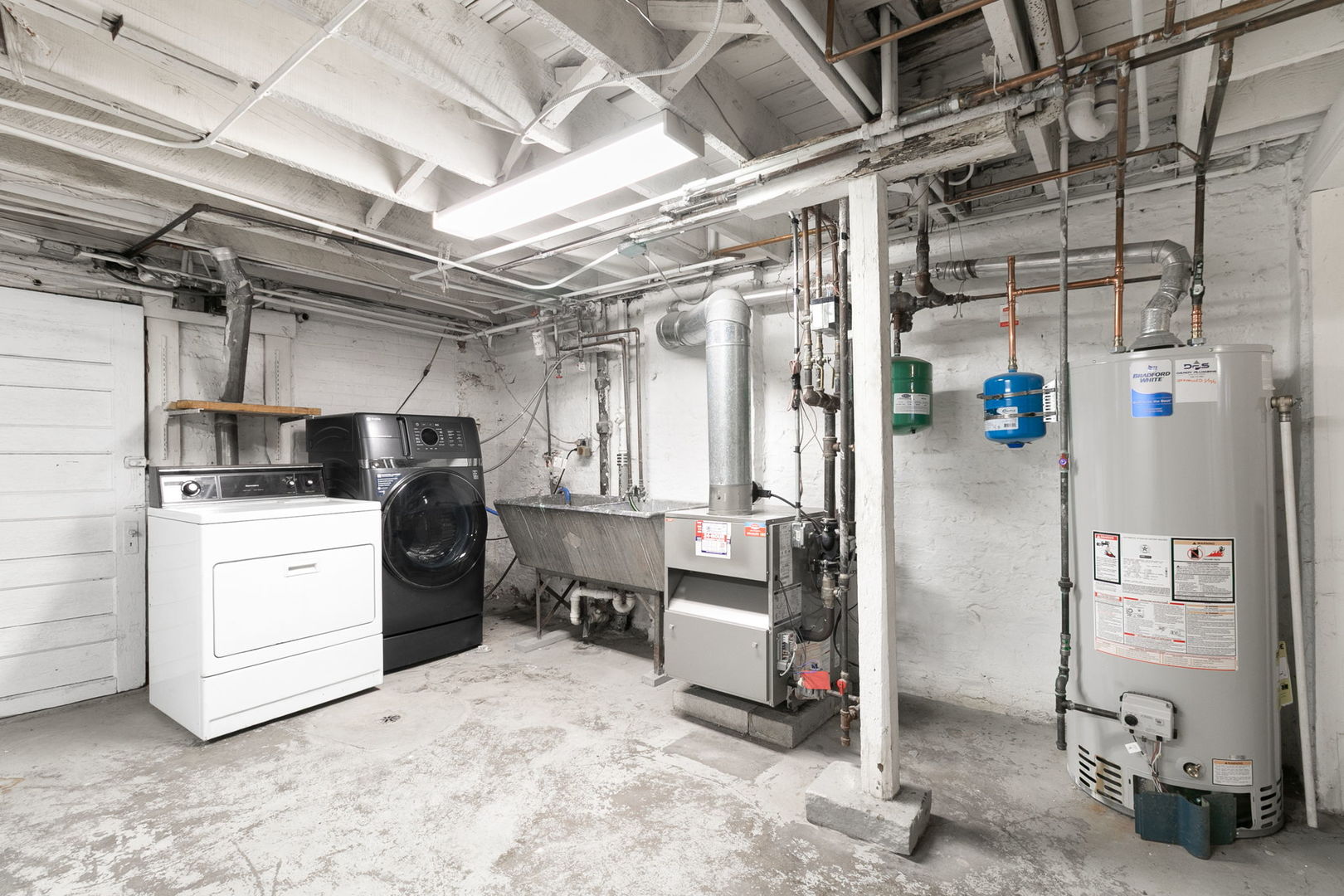 5232 S Greenwood Avenue, Chicago, IL 60615