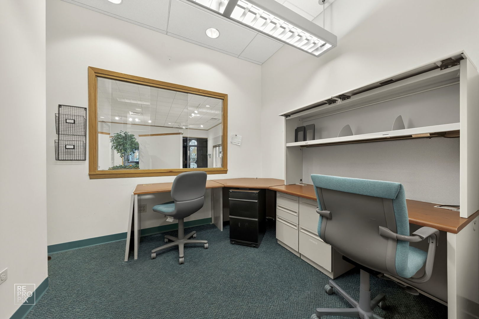 1900 W Peterson Avenue, Chicago, IL 60660