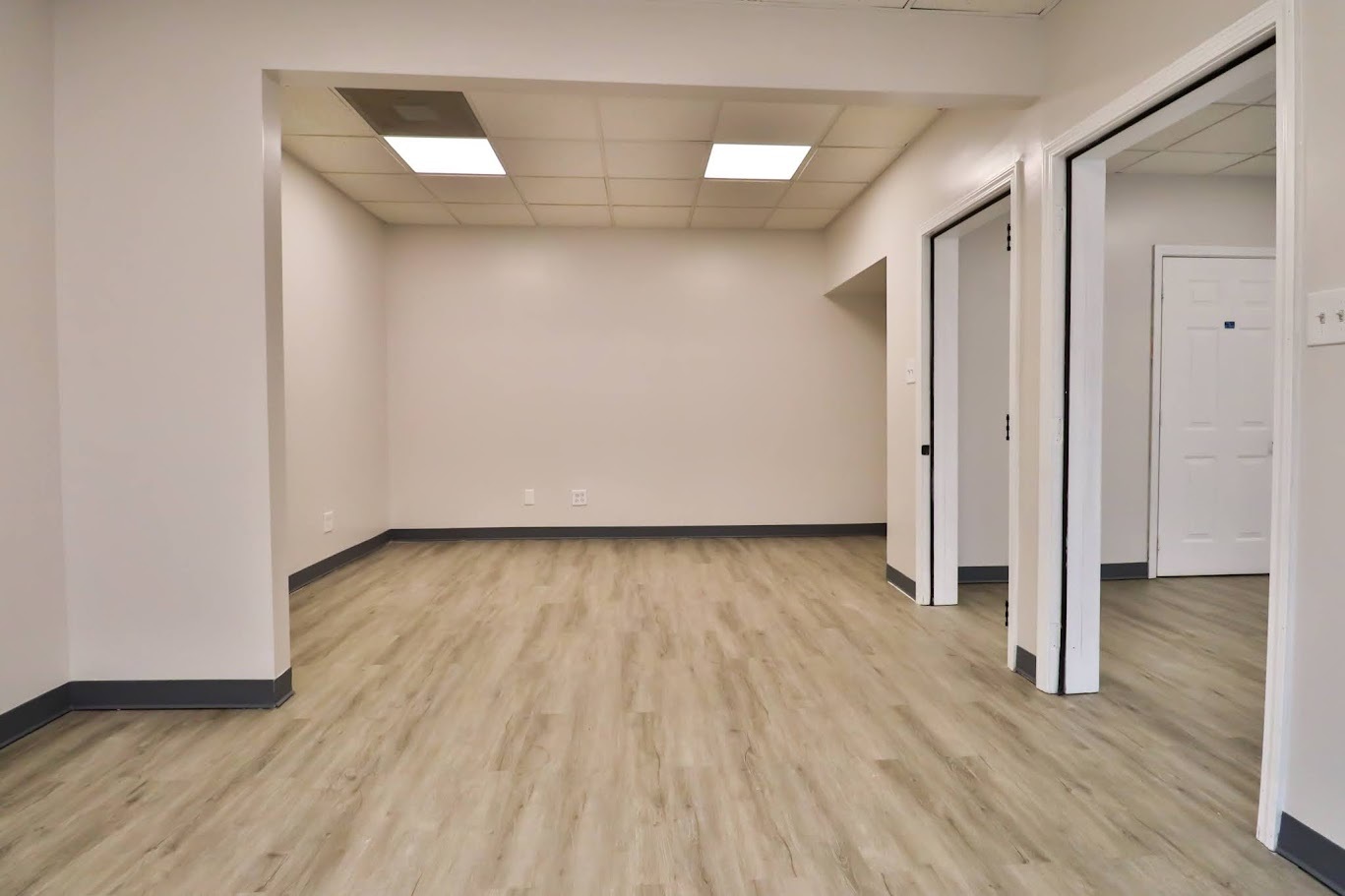 4701-4731 W Midlothian Turnpike, Crestwood, IL 60418