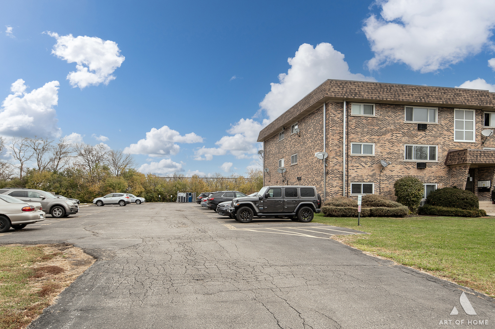1003 ARGYLE Street #5A, Bensenville, IL 60106