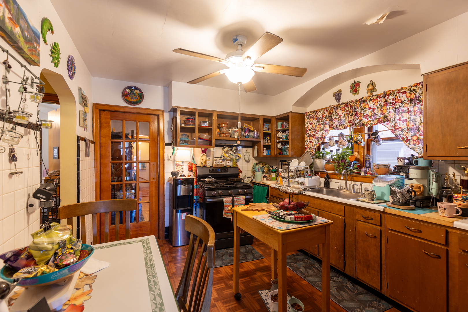 1626 S Home Avenue, Berwyn, IL 60402