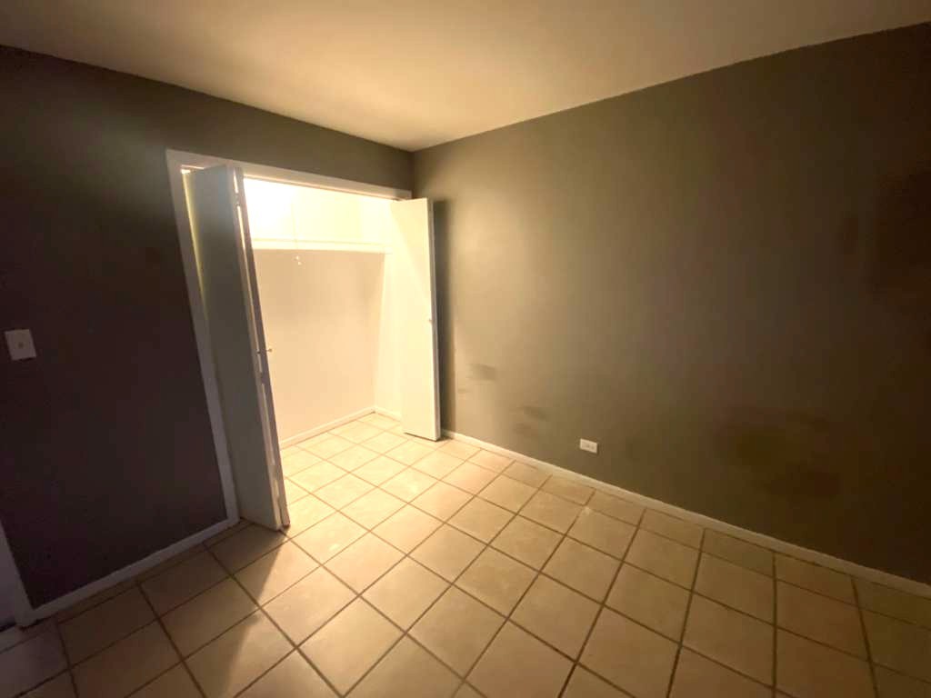 4056 Bonhill Drive #2C, Arlington Heights, IL 60004