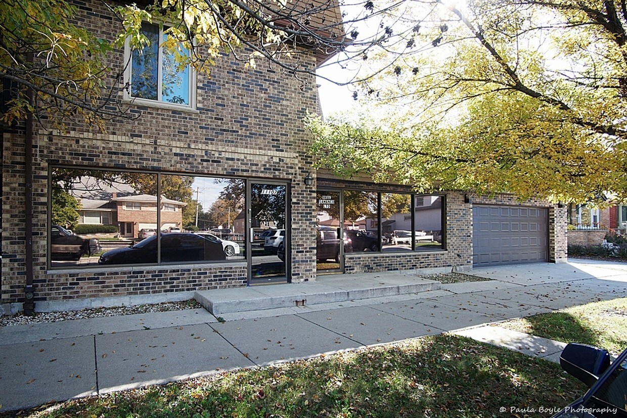 11107-09 S St. Louis Avenue, Chicago, IL 60655