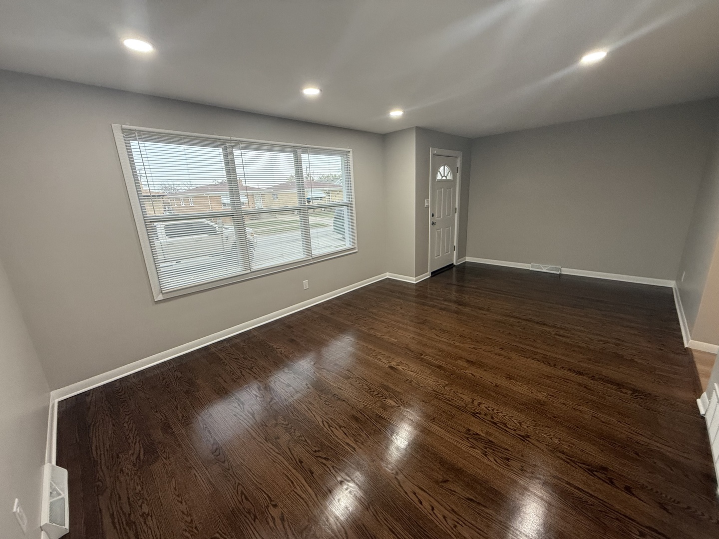 494 Buffalo Avenue, Calumet City, IL 60409