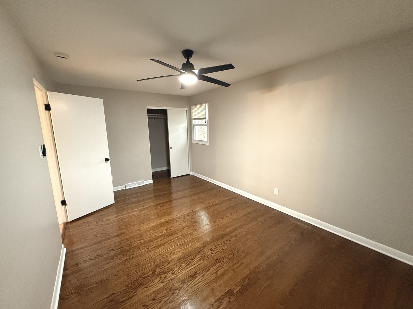 494 Buffalo Avenue, Calumet City, IL 60409