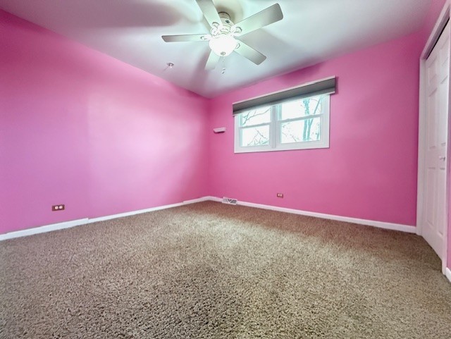 969 Dearborn Circle, Carol Stream, IL 60188