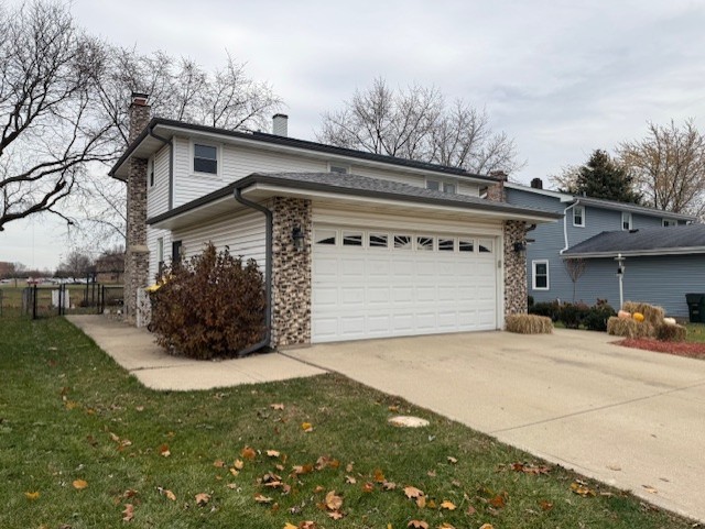 969 Dearborn Circle, Carol Stream, IL 60188