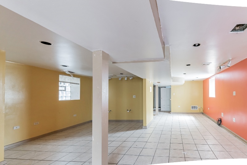 6955 S Honore Street, Chicago, IL 60636