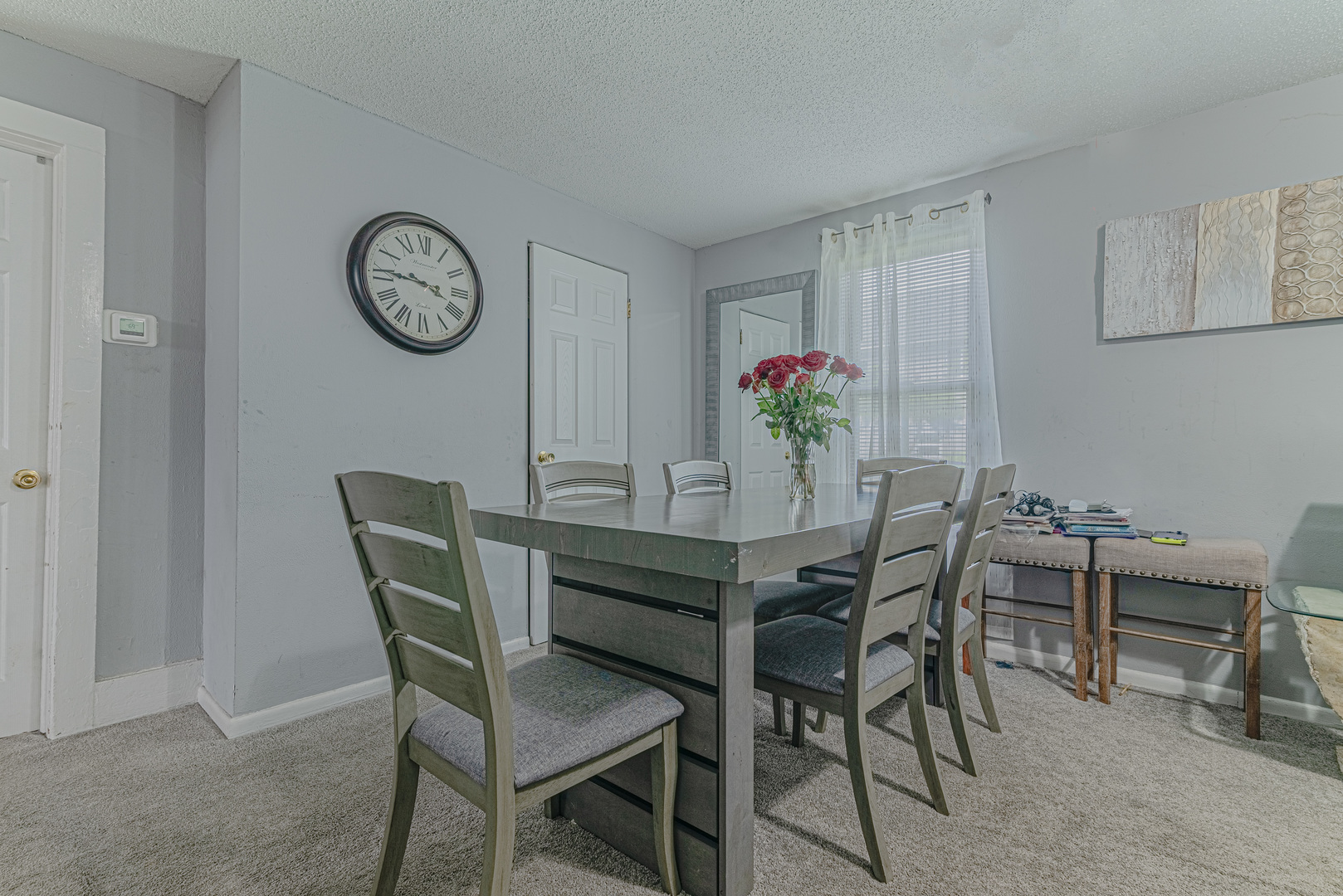 552 Walnut Avenue, Elgin, IL 60123