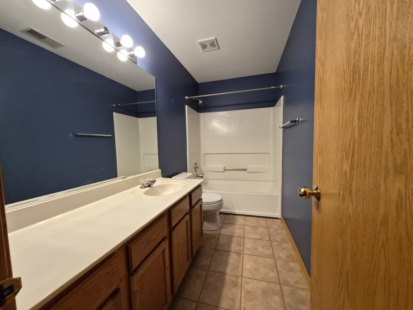 2609 Carrolwood Road #2609, Naperville, IL 60540