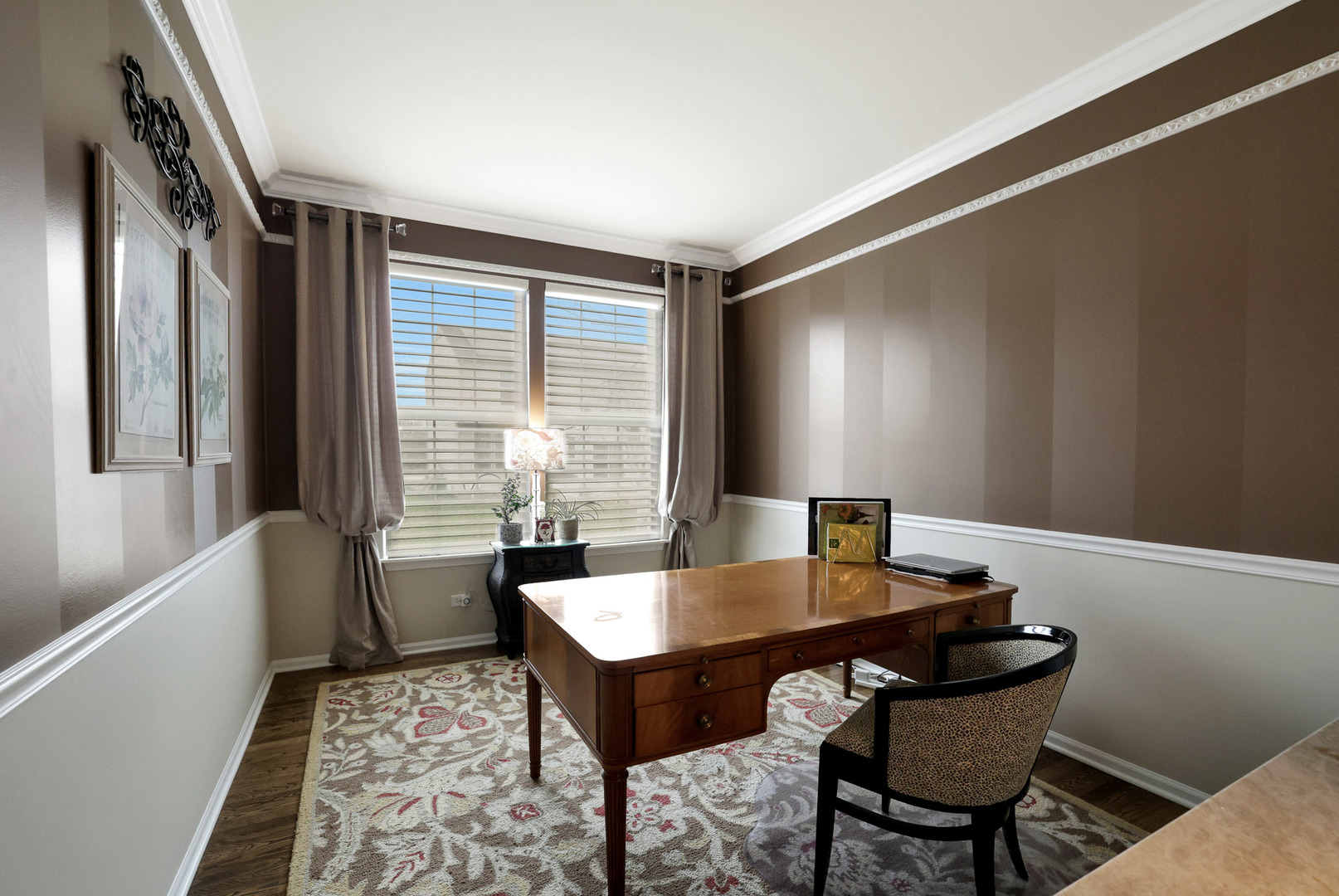 3121 Drury Lane, Carpentersville, IL 60110