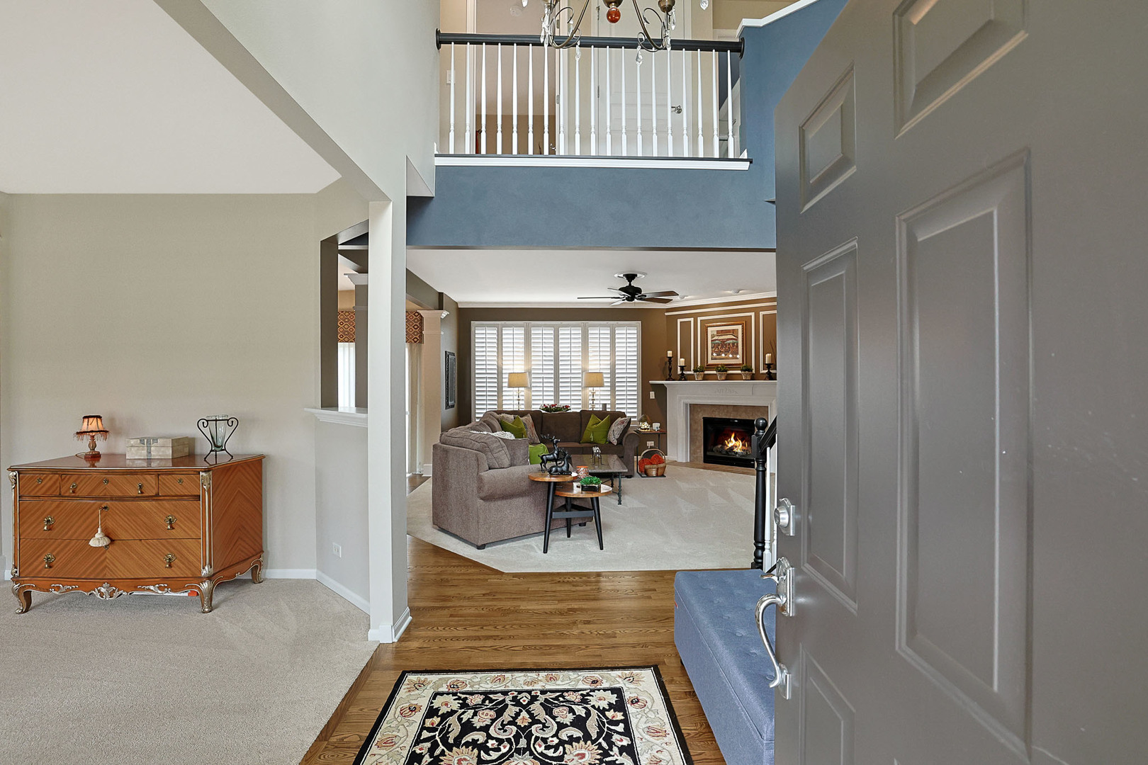 3121 Drury Lane, Carpentersville, IL 60110