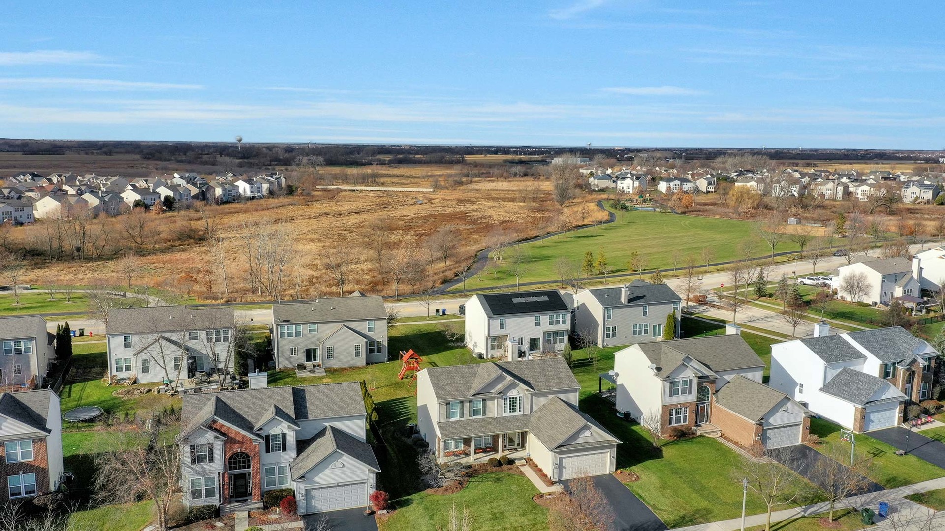 3121 Drury Lane, Carpentersville, IL 60110