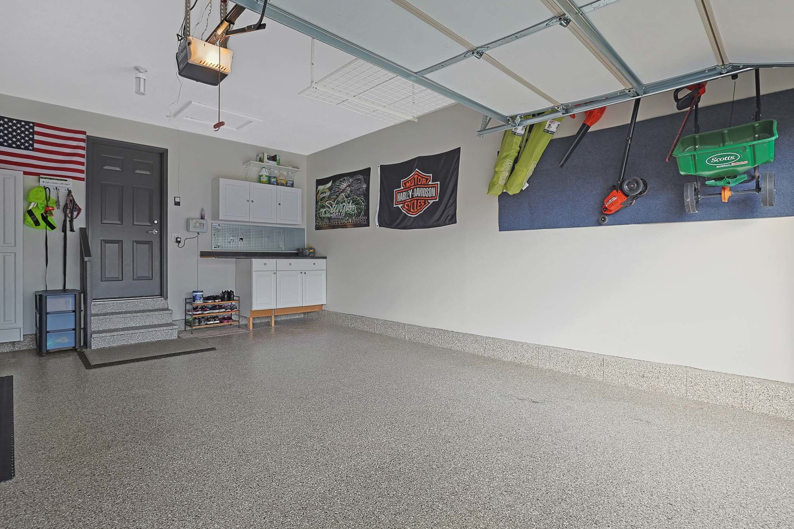 3121 Drury Lane, Carpentersville, IL 60110