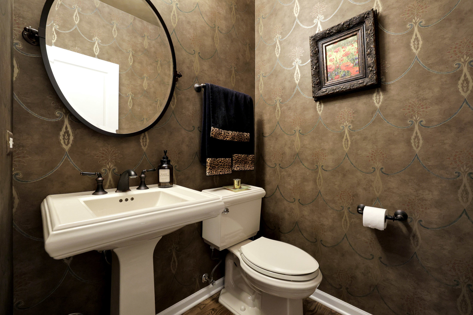 3121 Drury Lane, Carpentersville, IL 60110