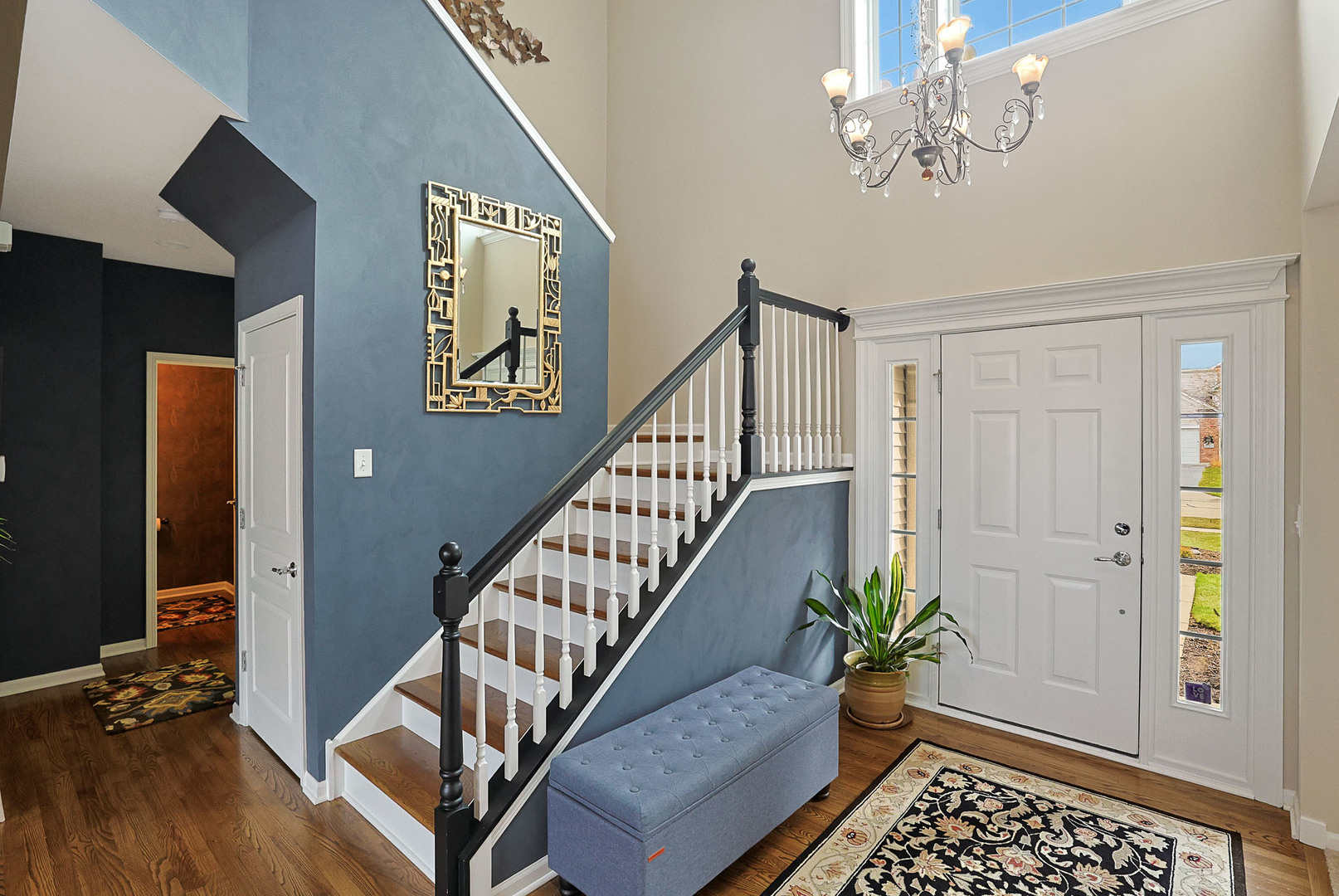 3121 Drury Lane, Carpentersville, IL 60110