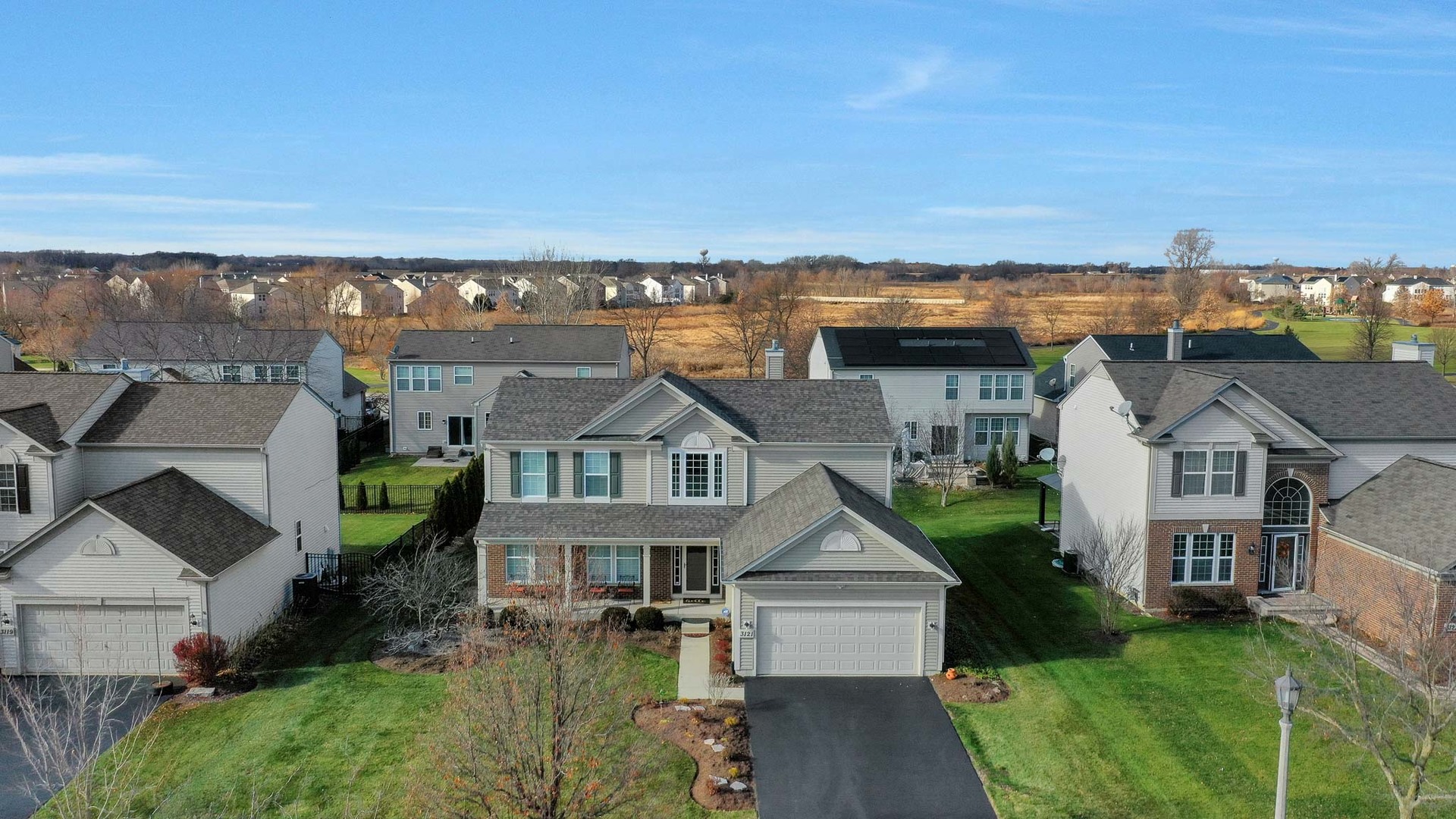 3121 Drury Lane, Carpentersville, IL 60110