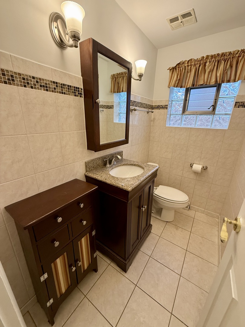 8444 S Kostner Avenue, Chicago, IL 60652