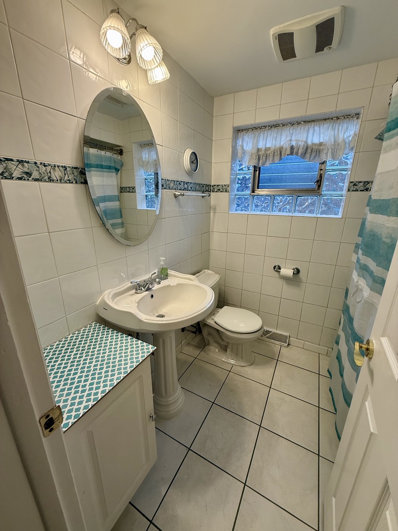 8444 S Kostner Avenue, Chicago, IL 60652