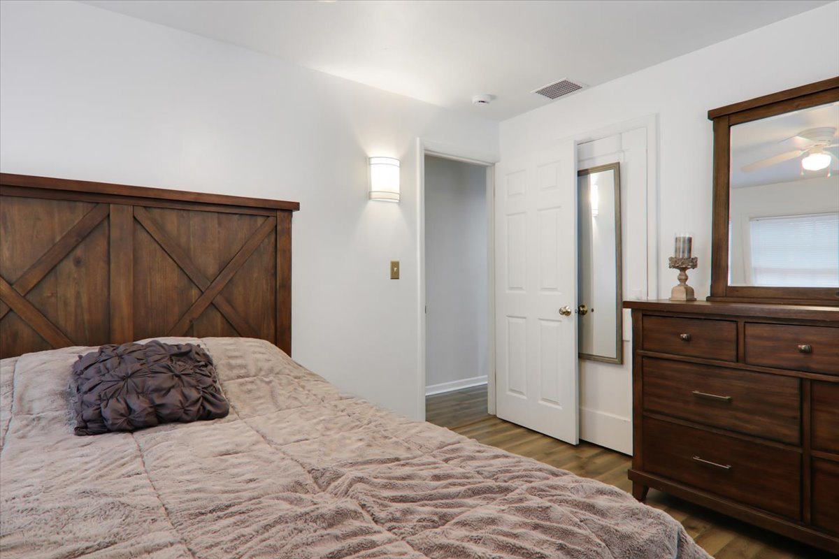 1812 Shady Crest Street, Decatur, IL 62521