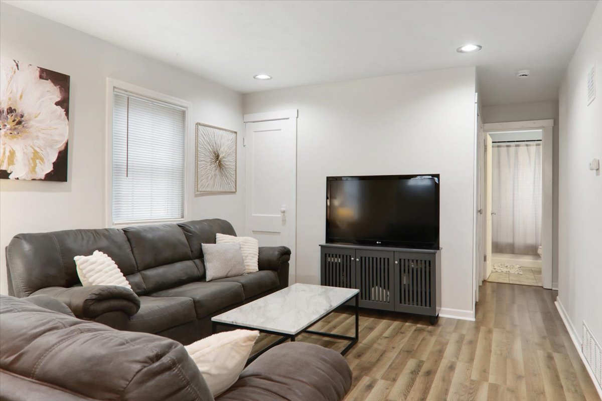 1812 Shady Crest Street, Decatur, IL 62521