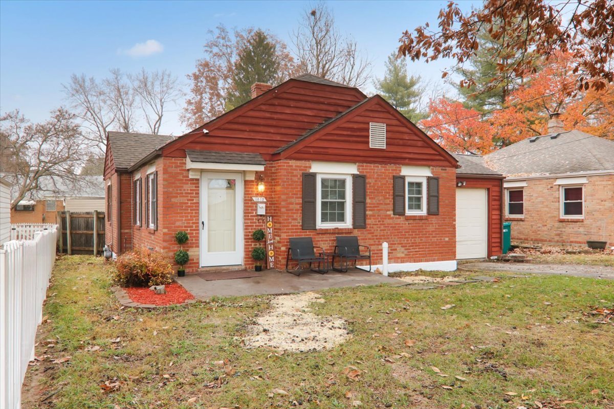 1812 Shady Crest Street, Decatur, IL 62521