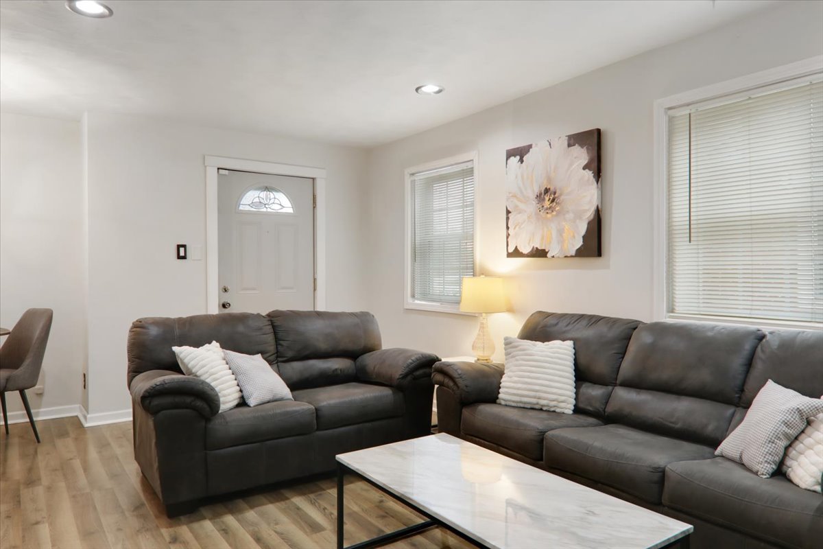 1812 Shady Crest Street, Decatur, IL 62521