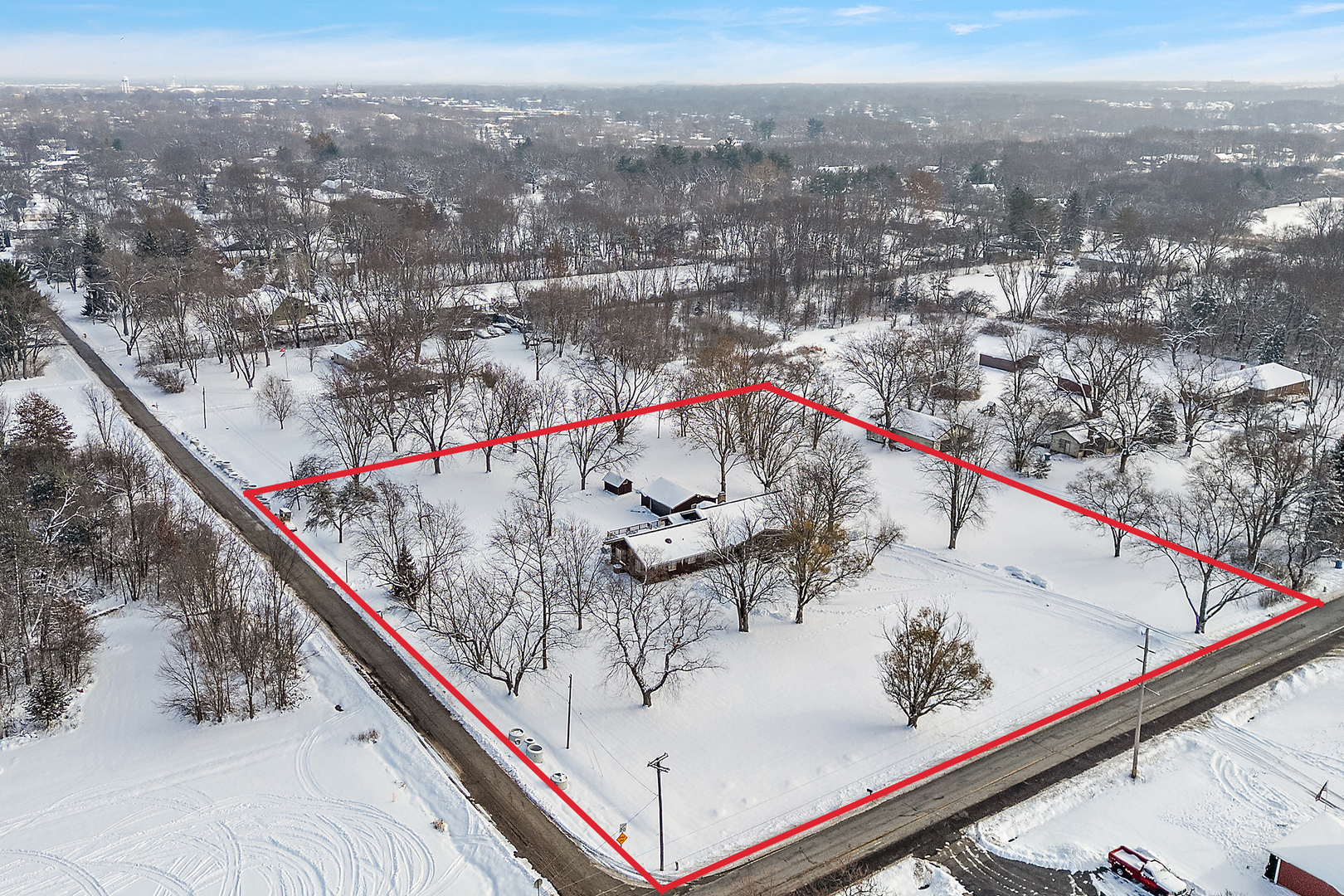 10705 Lane Street, Crown Point, IN 46307