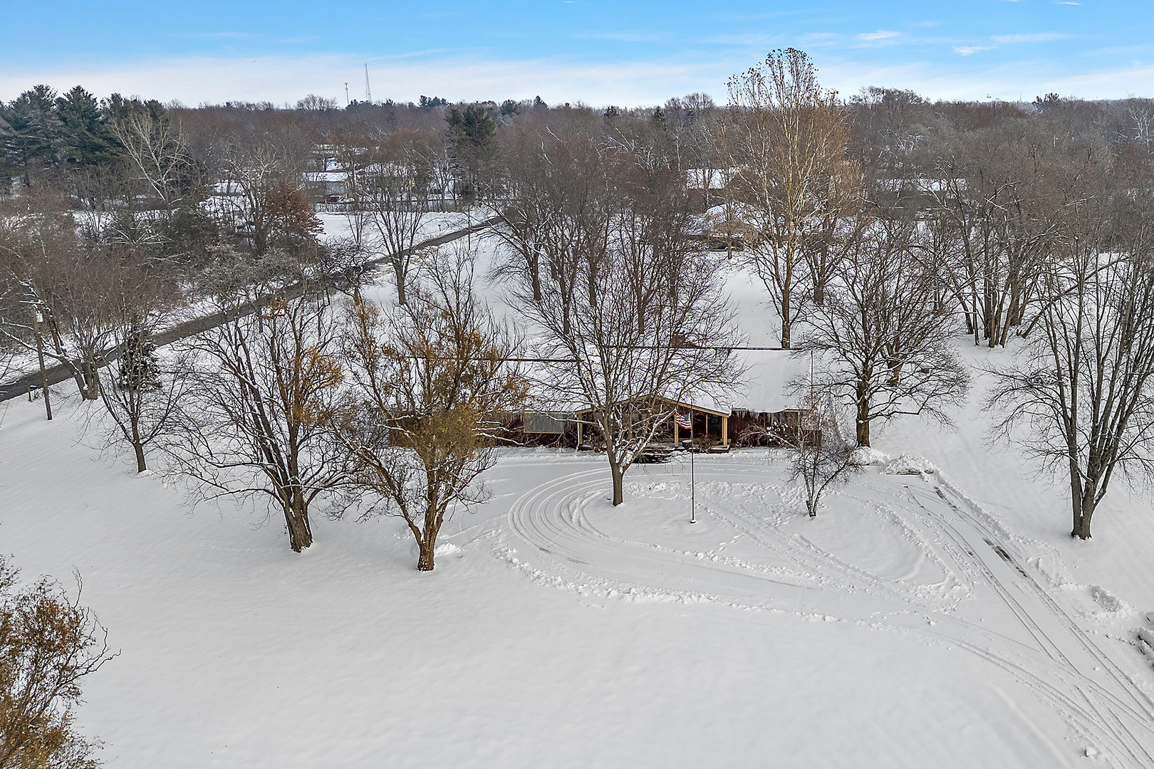 10705 Lane Street, Crown Point, IN 46307