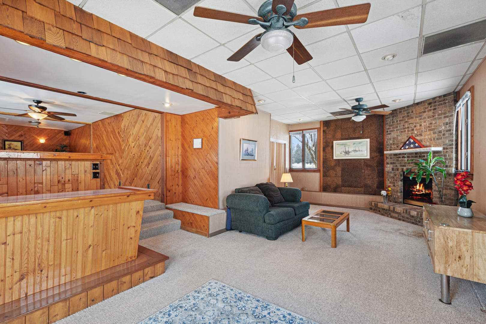 10705 Lane Street, Crown Point, IN 46307